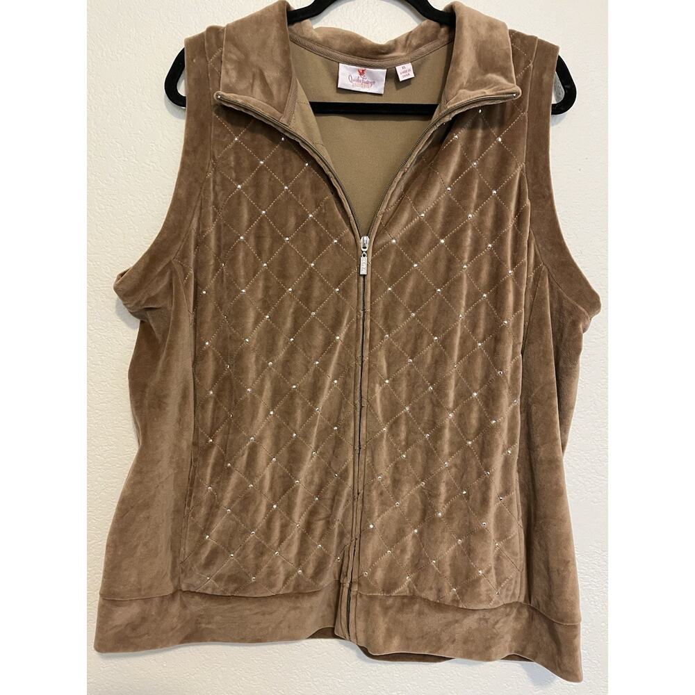 Quacker Factory Velour Vest Women XL Tan Rhinestone Bling Full Zip Quilted Artsy